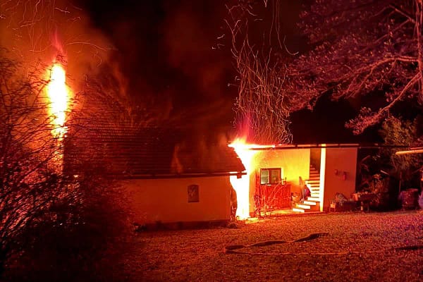 Haus in Vollbrand